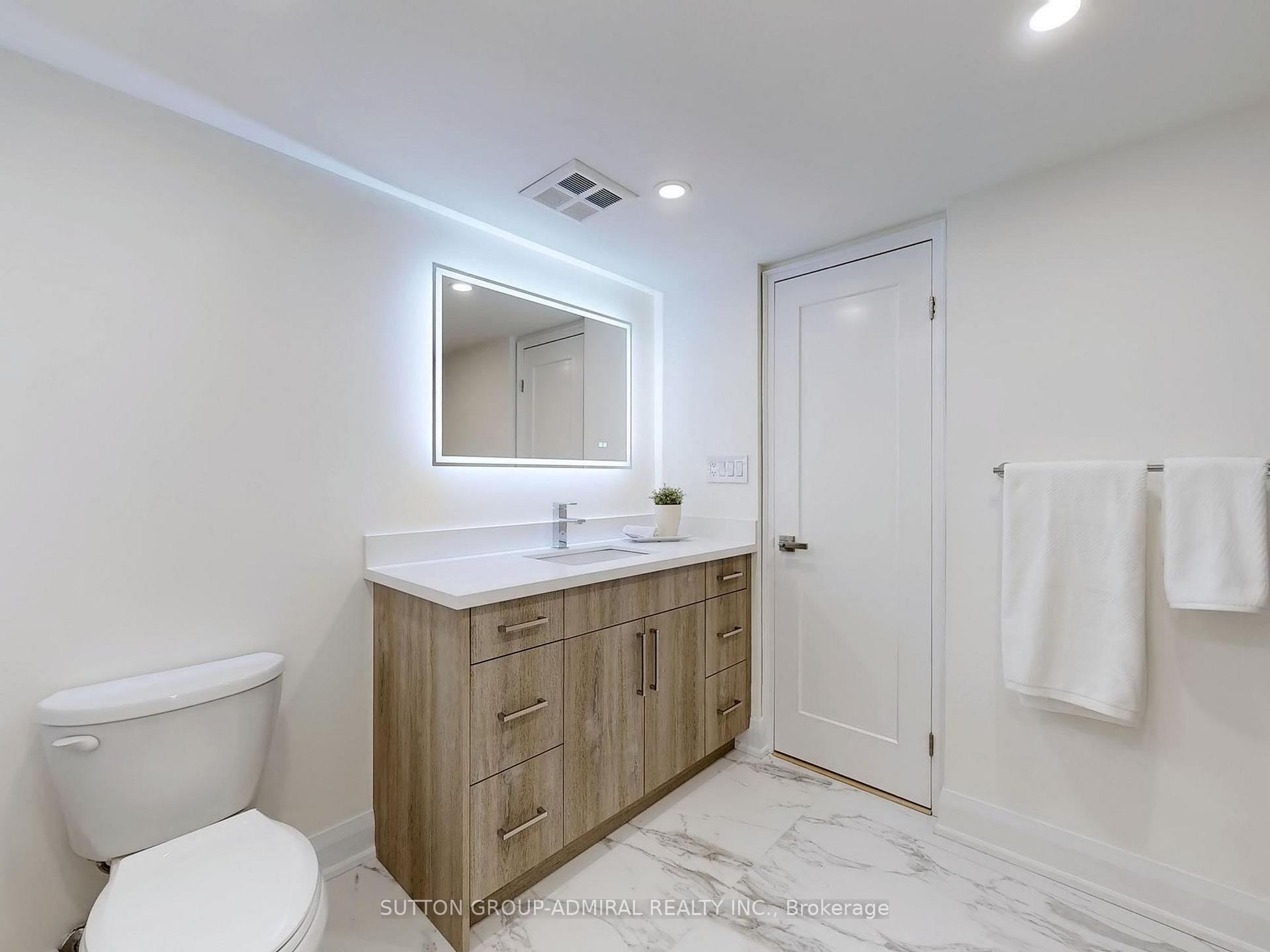 Photo 12 of Unit 1104, 7300 Yonge Street, Vaughan, Crestwood-Springfarm-Yorkhill — HOMEH