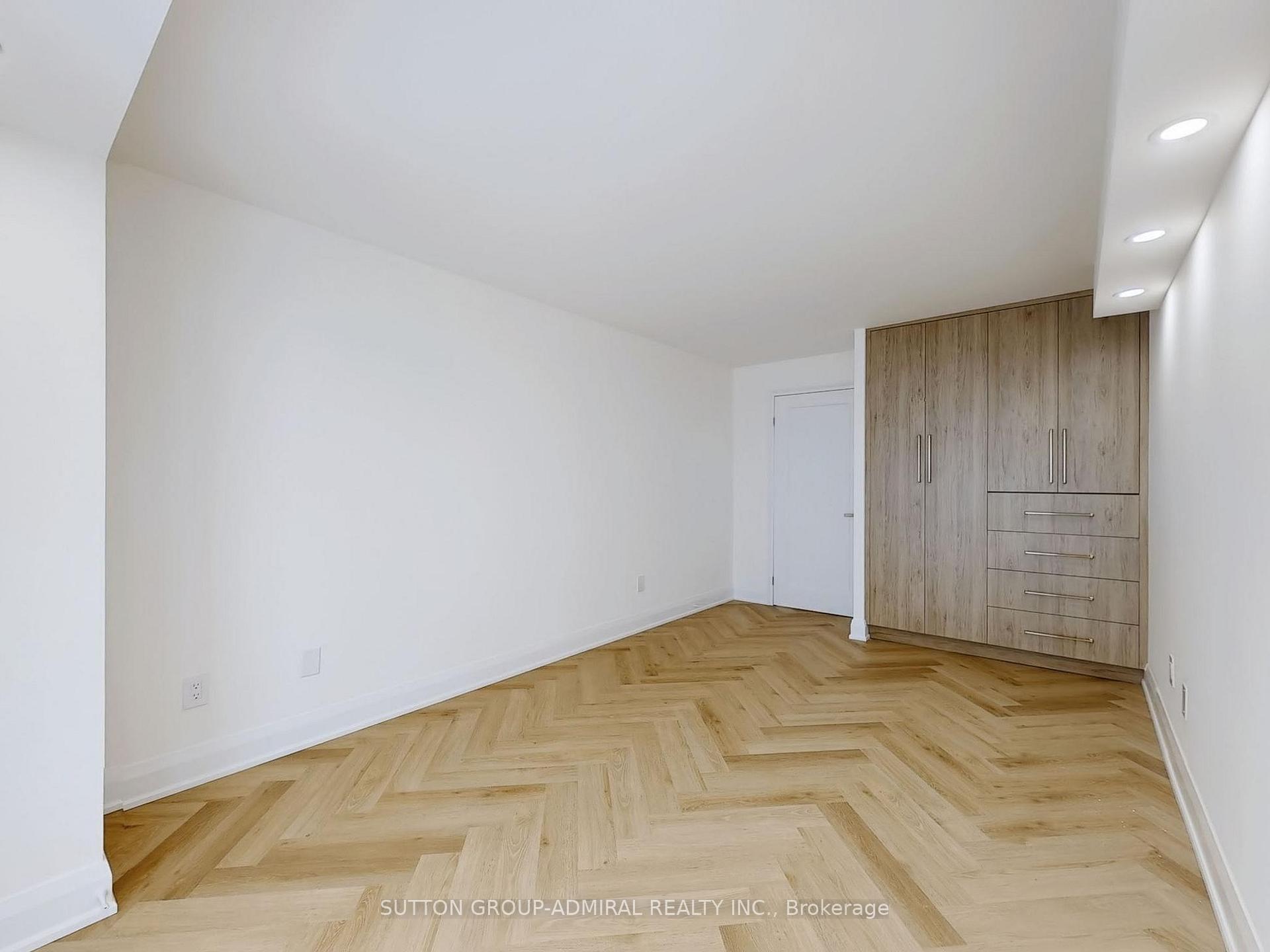 Photo 34 of Unit 1104, 7300 Yonge Street, Vaughan, Crestwood-Springfarm-Yorkhill — HOMEH