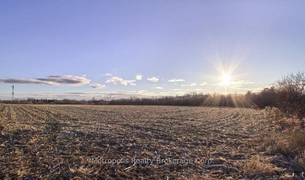 Photo 4 of 3440 Kirby Road, Vaughan, Kleinburg — HOMEH