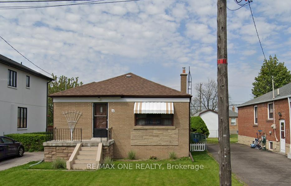 Front of 16 Hollingworth Drive