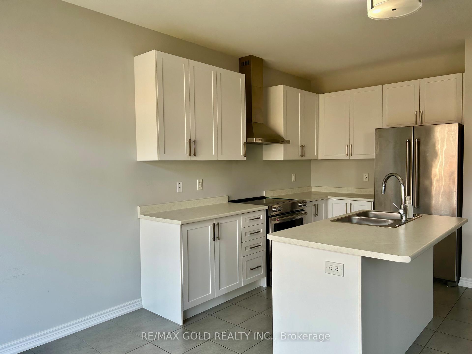 Photo 5 of 5 Attleberry Crescent, Hamilton, Rural Flamborough — HOMEH