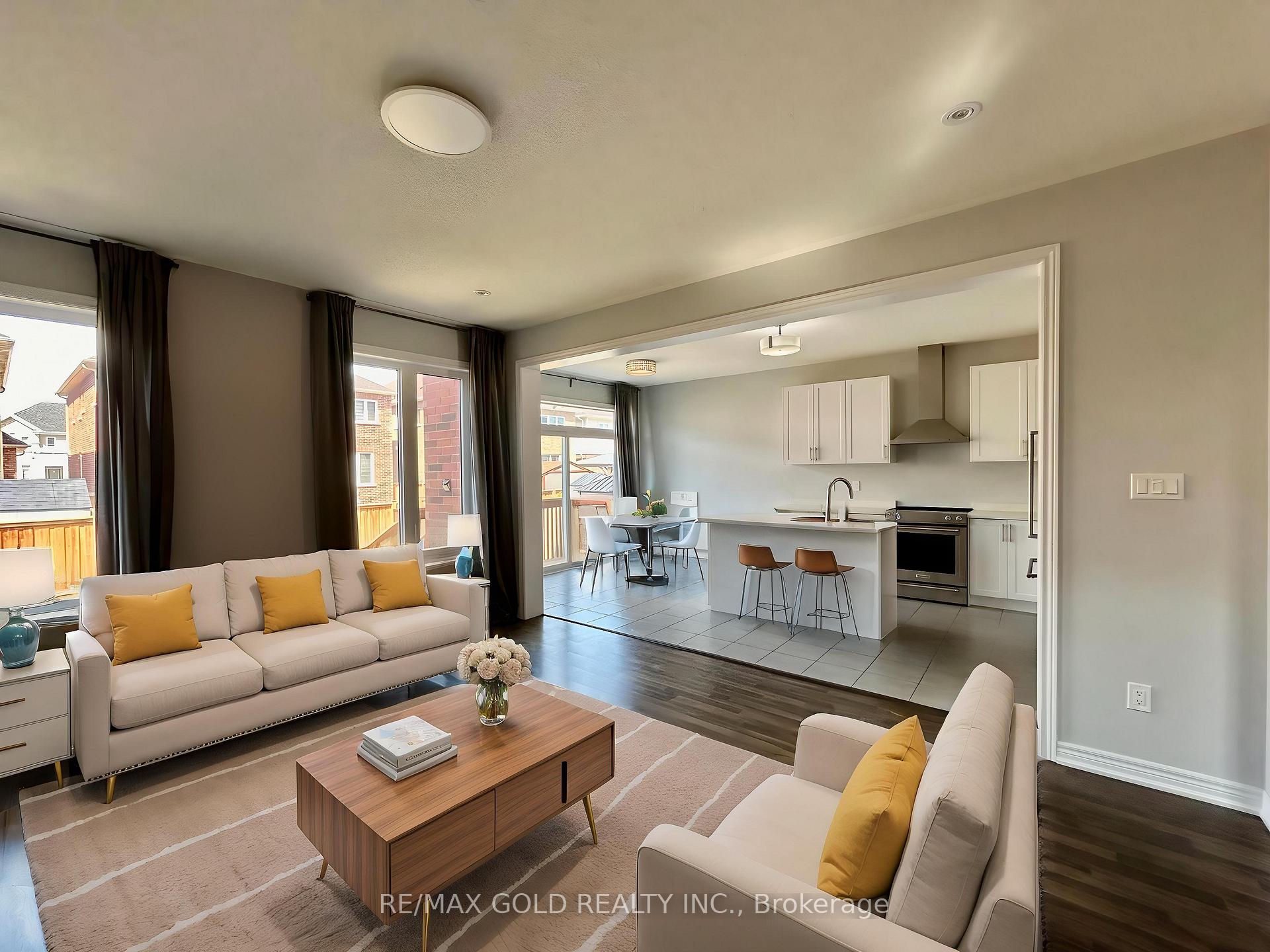 Photo 2 of 5 Attleberry Crescent, Hamilton, Rural Flamborough — HOMEH