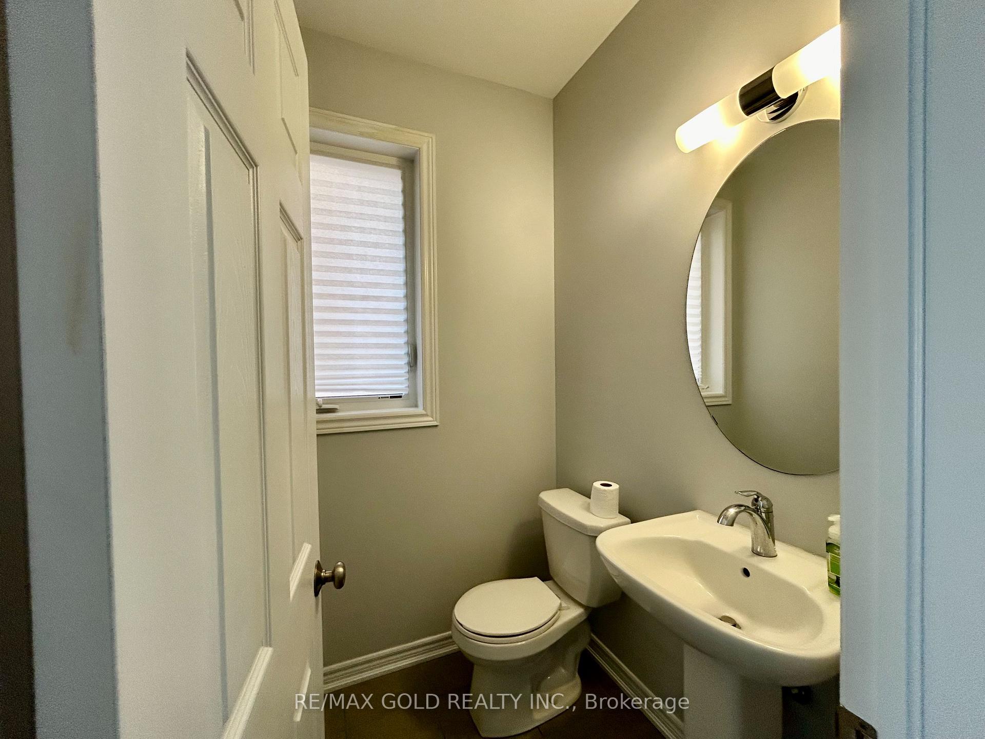 Photo 22 of 5 Attleberry Crescent, Hamilton, Rural Flamborough — HOMEH