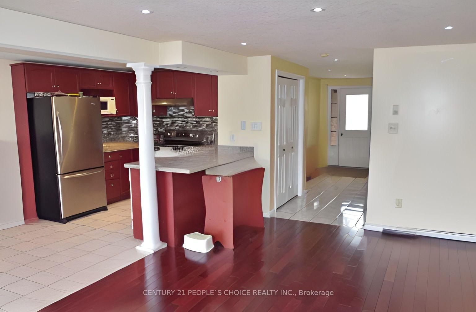 Photo 3 of 75 Hewitt Lane, Guelph, Willow West/Sugarbush/West Acres — HOMEH