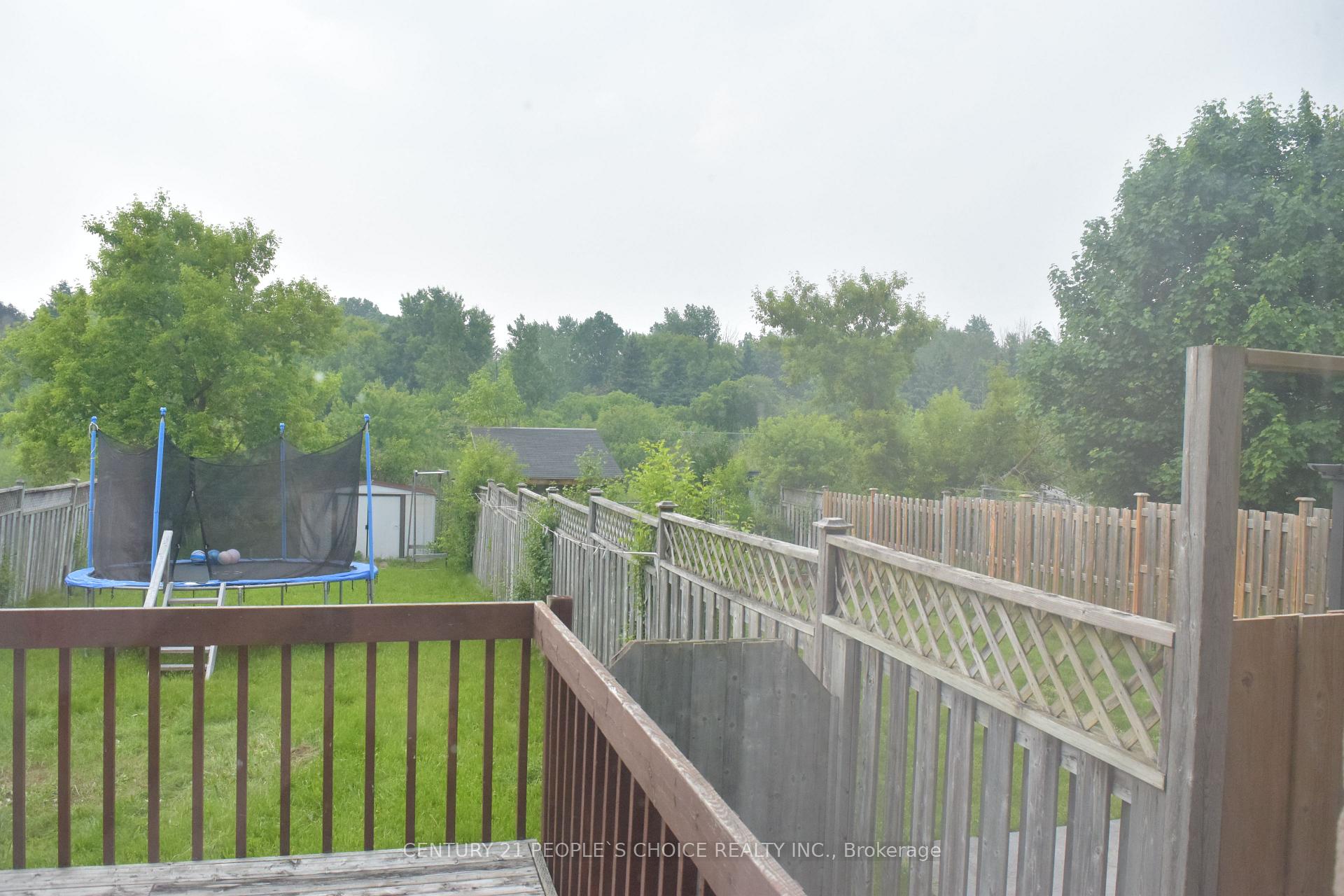 Photo 13 of 75 Hewitt Lane, Guelph, Willow West/Sugarbush/West Acres — HOMEH