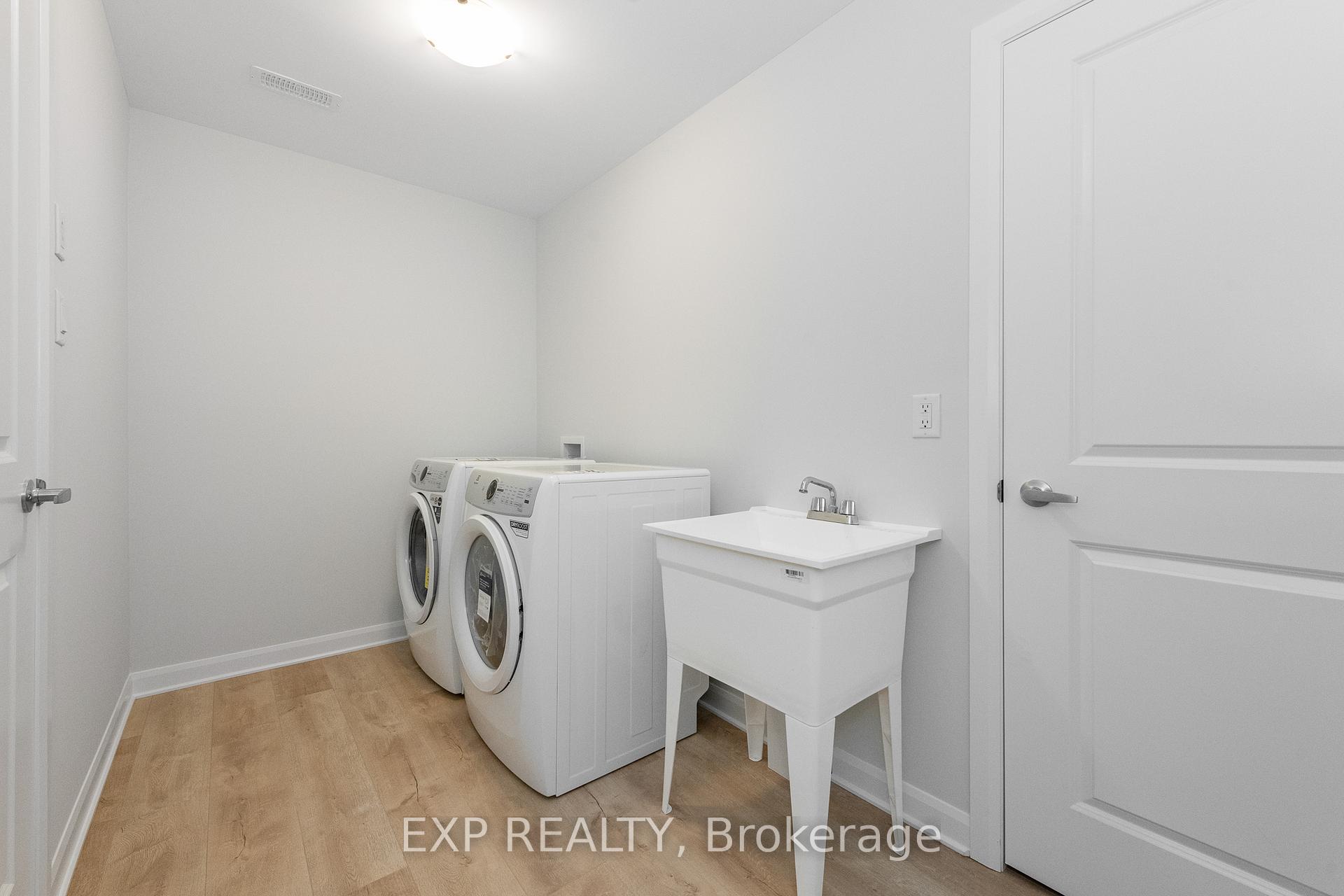 Photo 5 of 520 Convenire Row, Ottawa, Avalon West — HOMEH