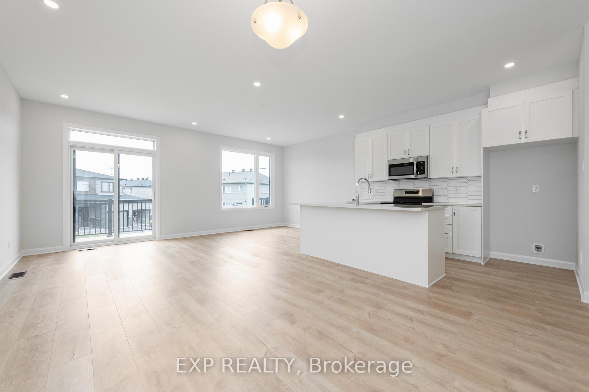 Photo 12 of 520 Convenire Row, Ottawa, Avalon West — HOMEH