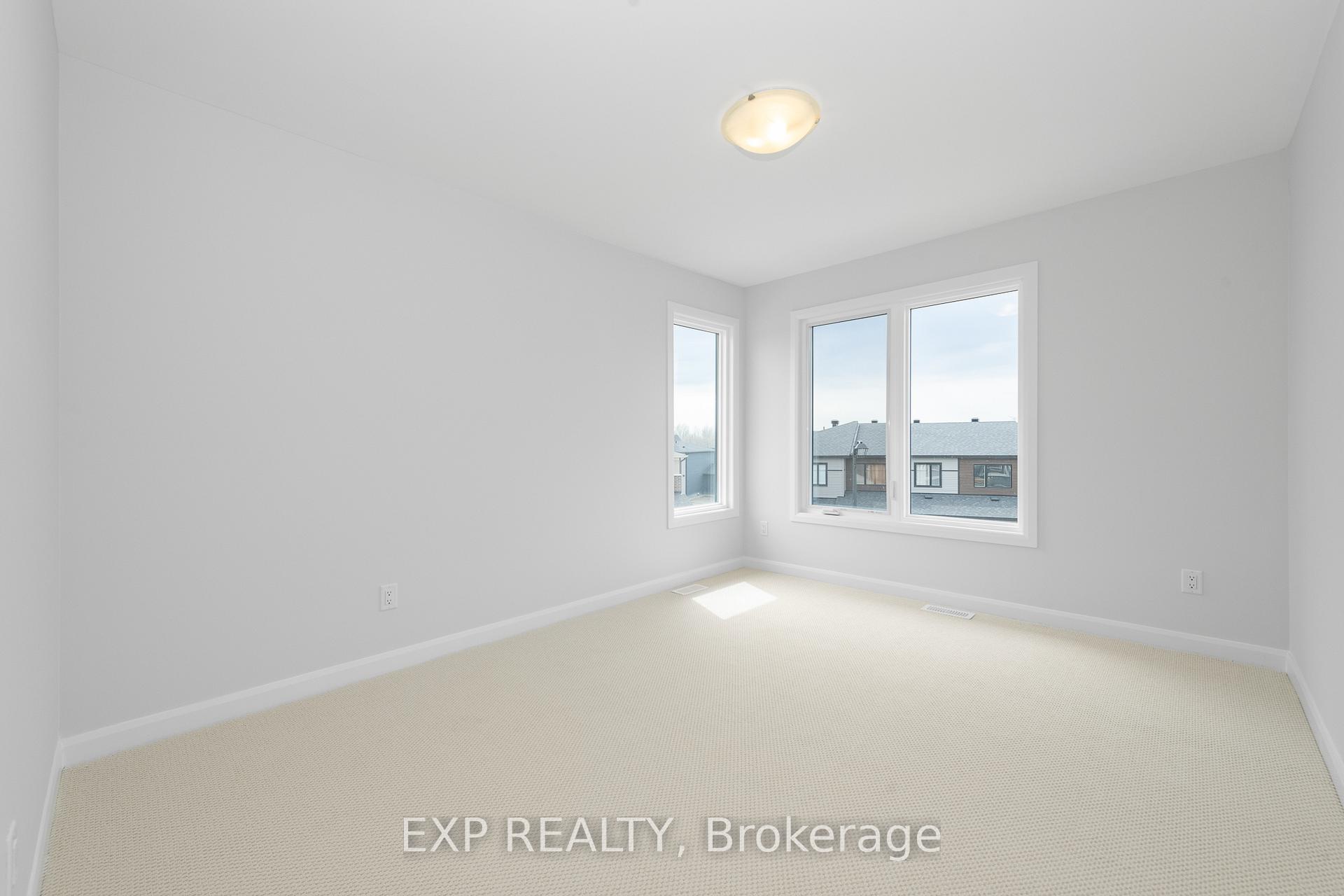 Photo 16 of 520 Convenire Row, Ottawa, Avalon West — HOMEH