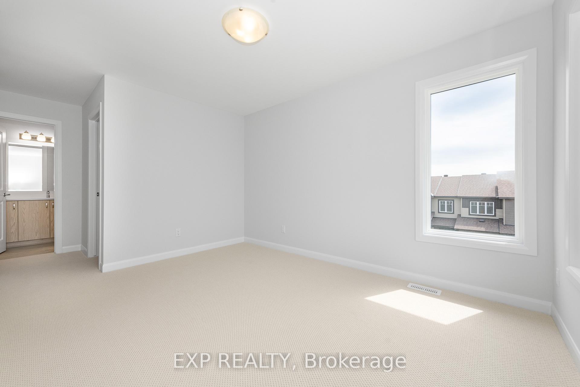 Photo 17 of 520 Convenire Row, Ottawa, Avalon West — HOMEH