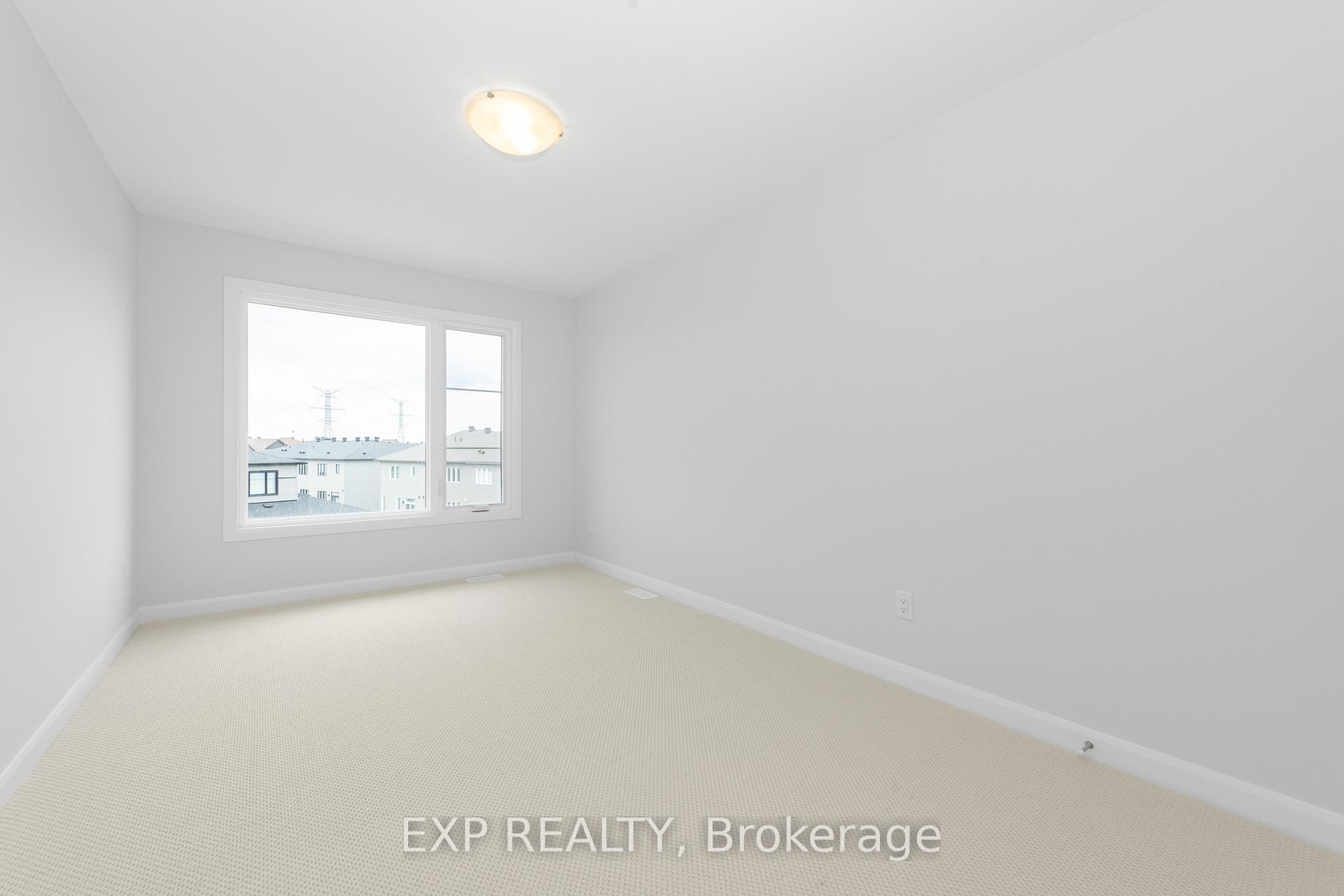 Photo 15 of 520 Convenire Row, Ottawa, Avalon West — HOMEH