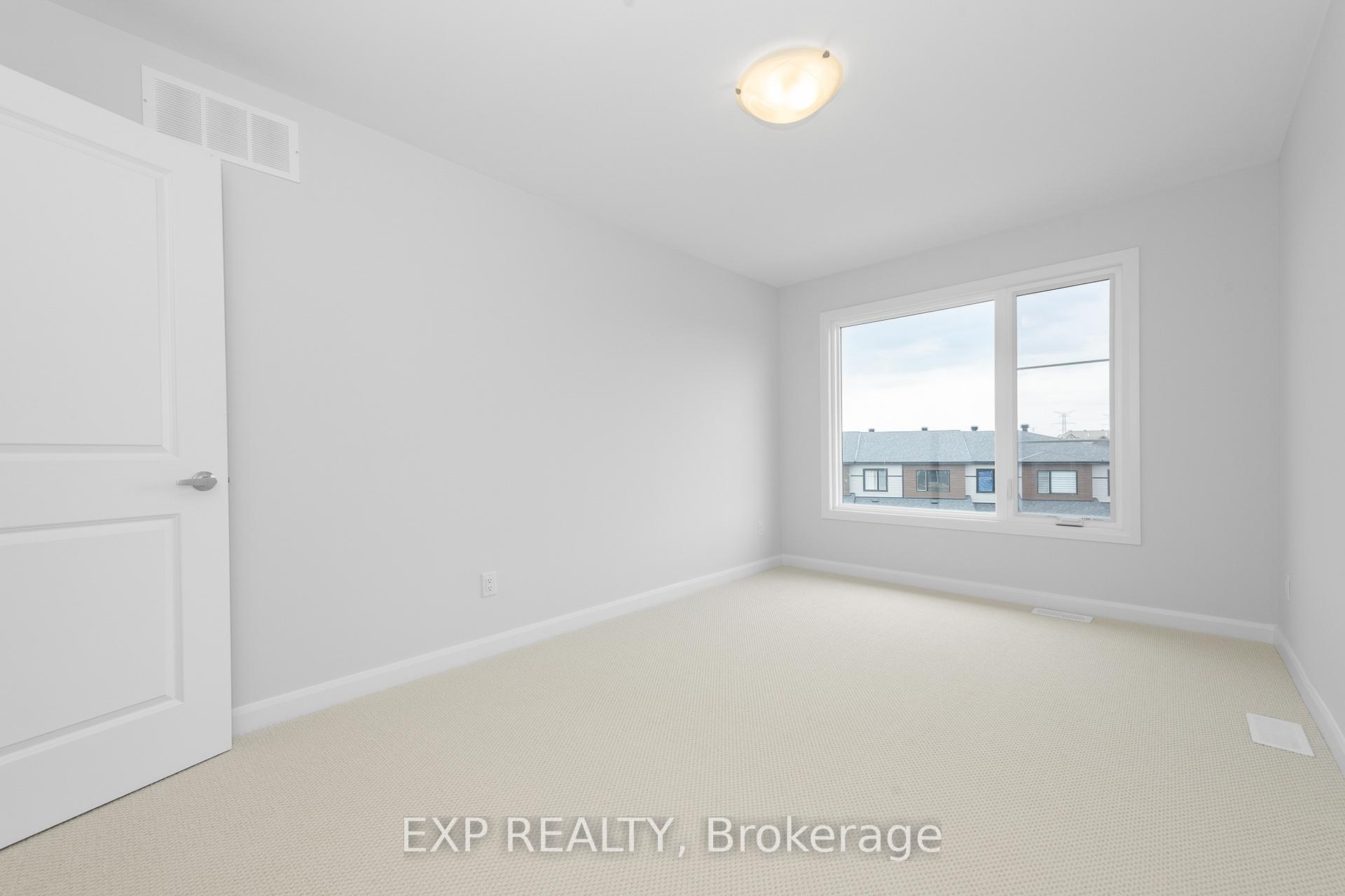 Photo 19 of 520 Convenire Row, Ottawa, Avalon West — HOMEH