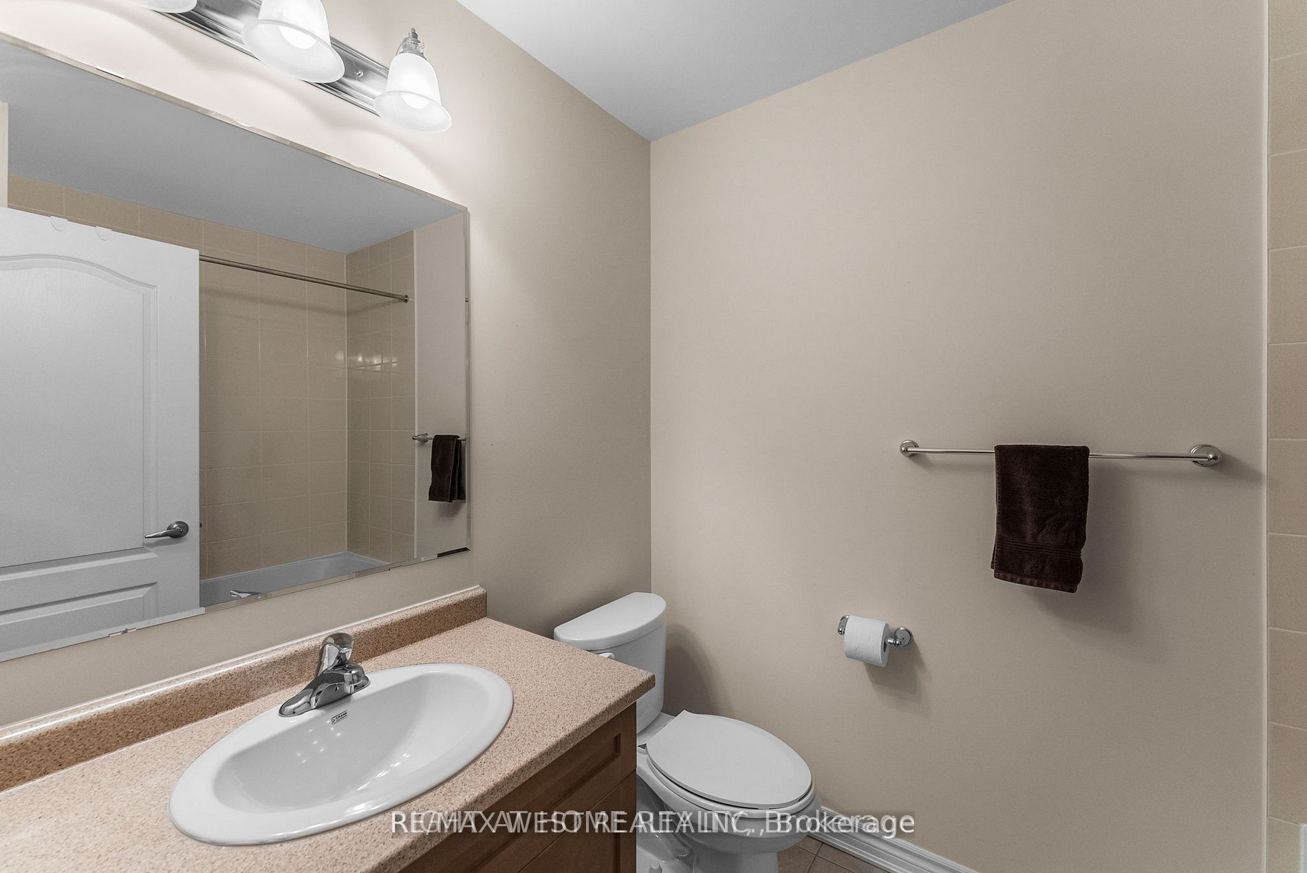 Photo 7 of 18 Allium Road, Brampton, Northwest Brampton — HOMEH