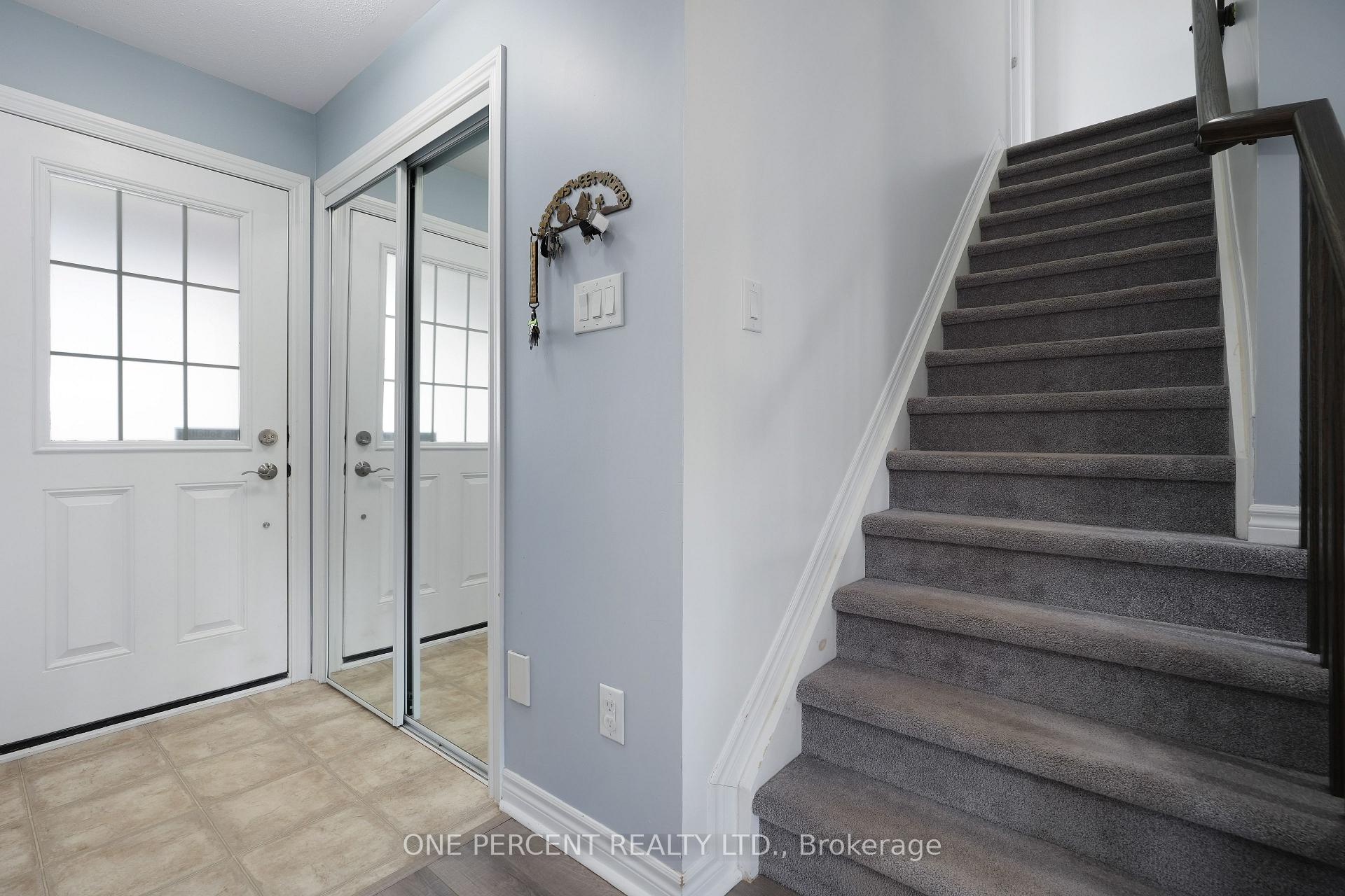 Photo 5 of 227 Cayman Road, Ottawa, Stittsville (North) — HOMEH