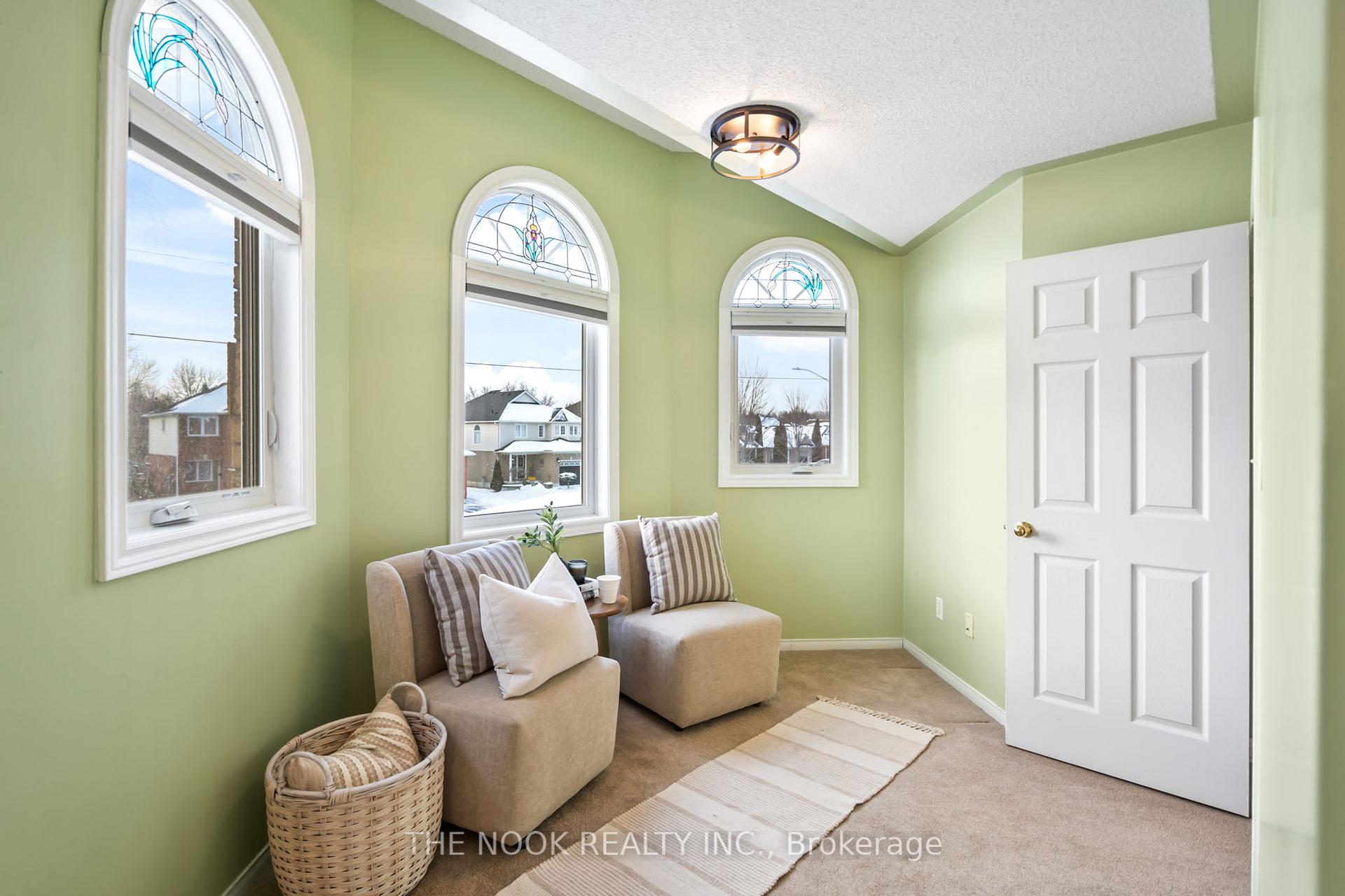 Photo 18 of 57 Bradshaw Street, Clarington, Bowmanville — HOMEH