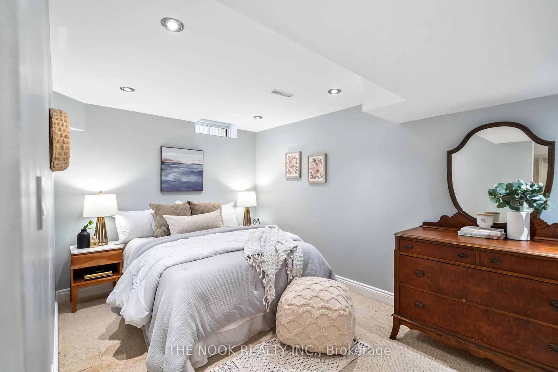 Photo 32 of 57 Bradshaw Street, Clarington, Bowmanville — HOMEH