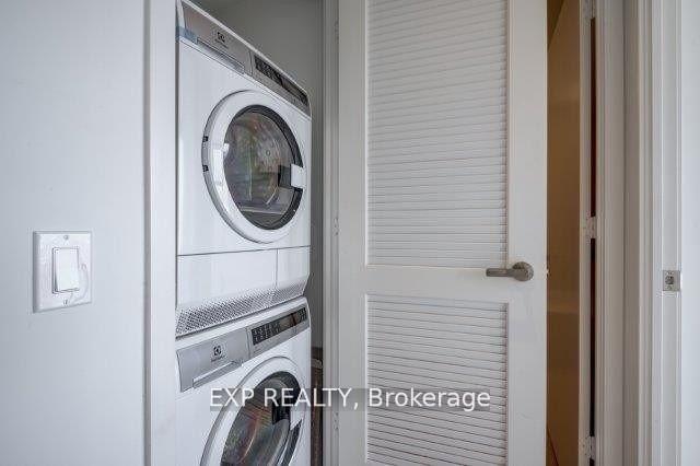 Photo 5 of Unit 3603, 16 bonnycastle Street, Toronto, Waterfront Communities — HOMEH