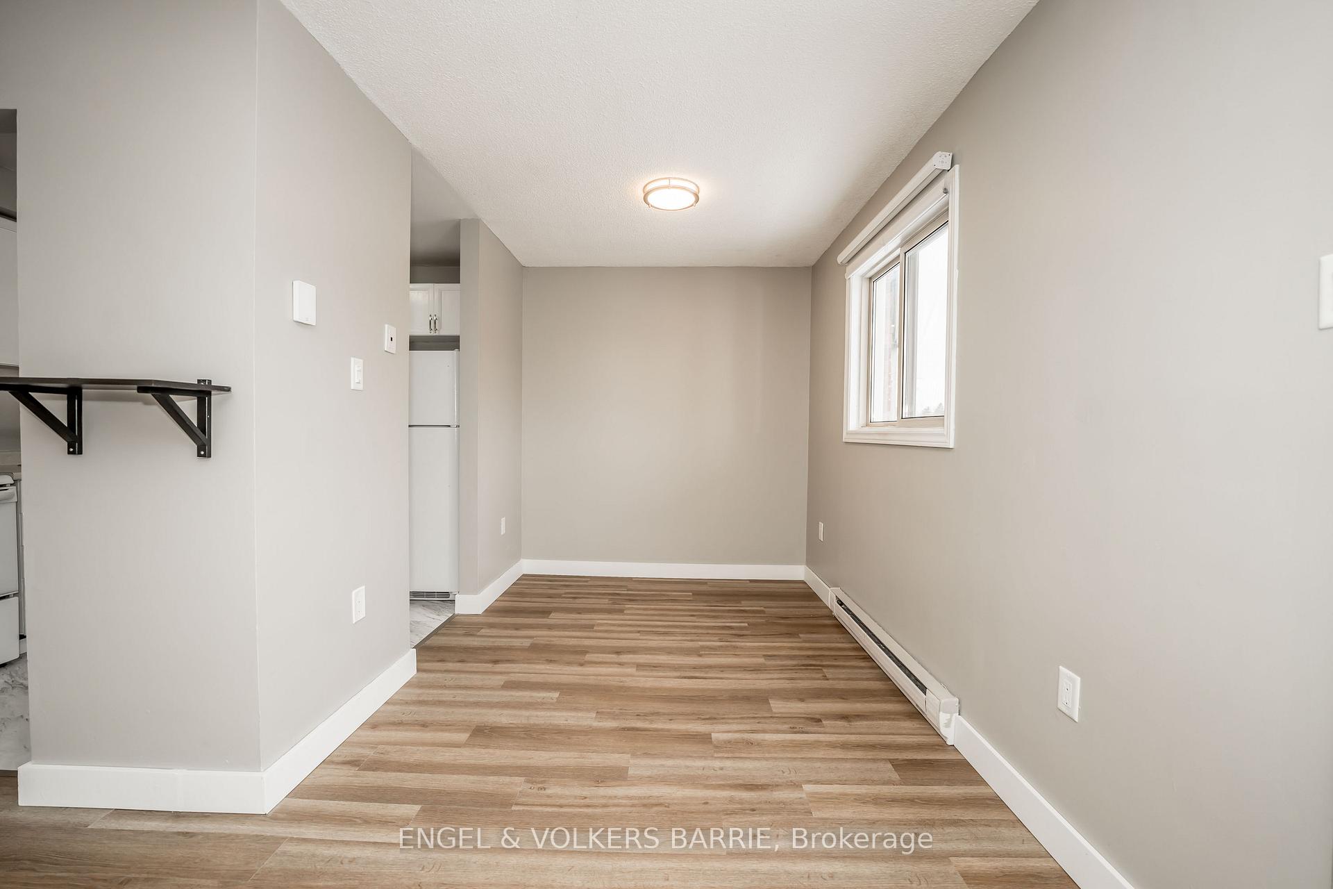 Photo 4 of Unit 8, 3 Sawmill Road, Barrie, Ardagh — HOMEH