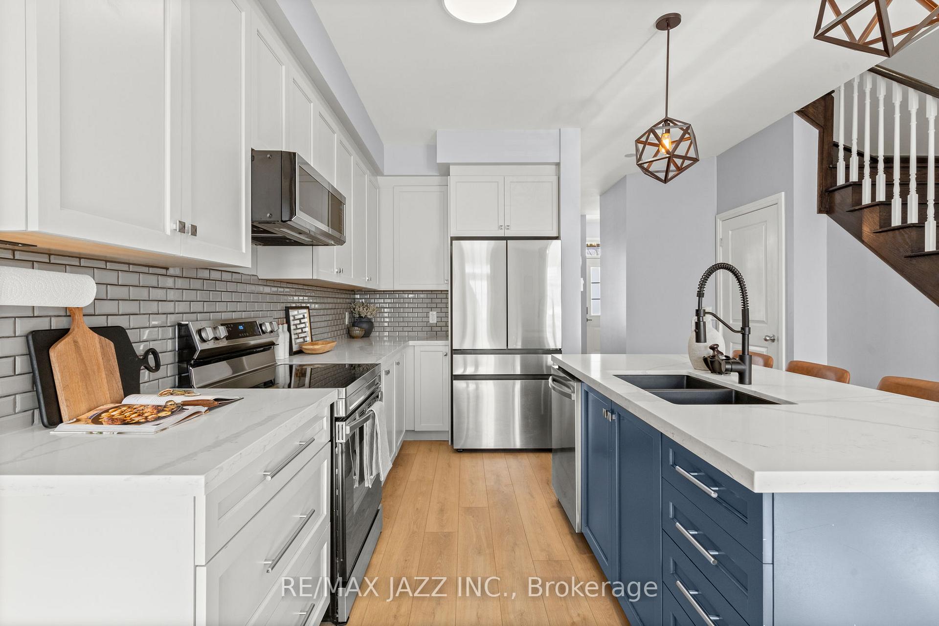 Photo 7 of 45 Ted Miller Crescent, Clarington, Bowmanville — HOMEH