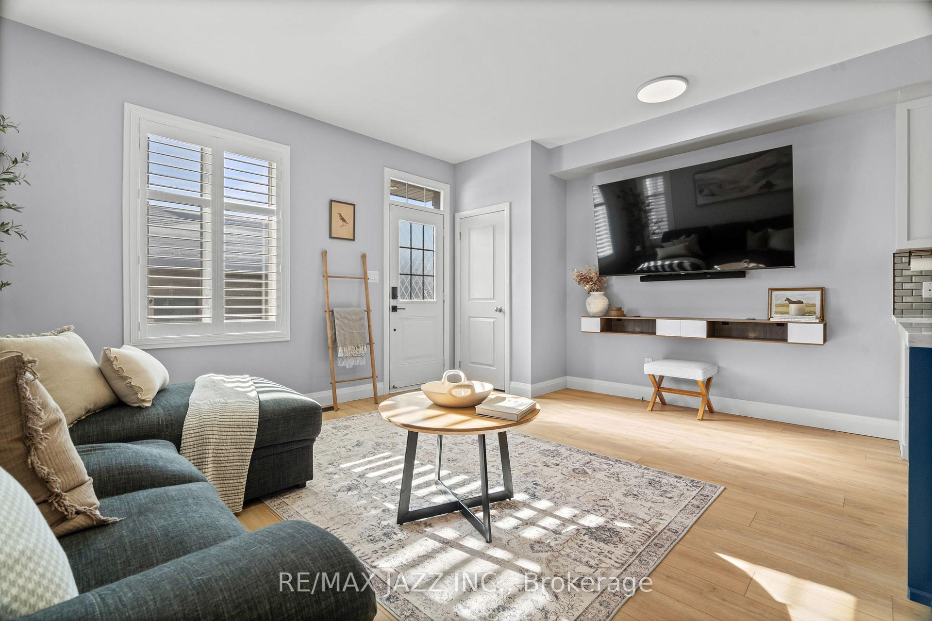 Photo 23 of 45 Ted Miller Crescent, Clarington, Bowmanville — HOMEH