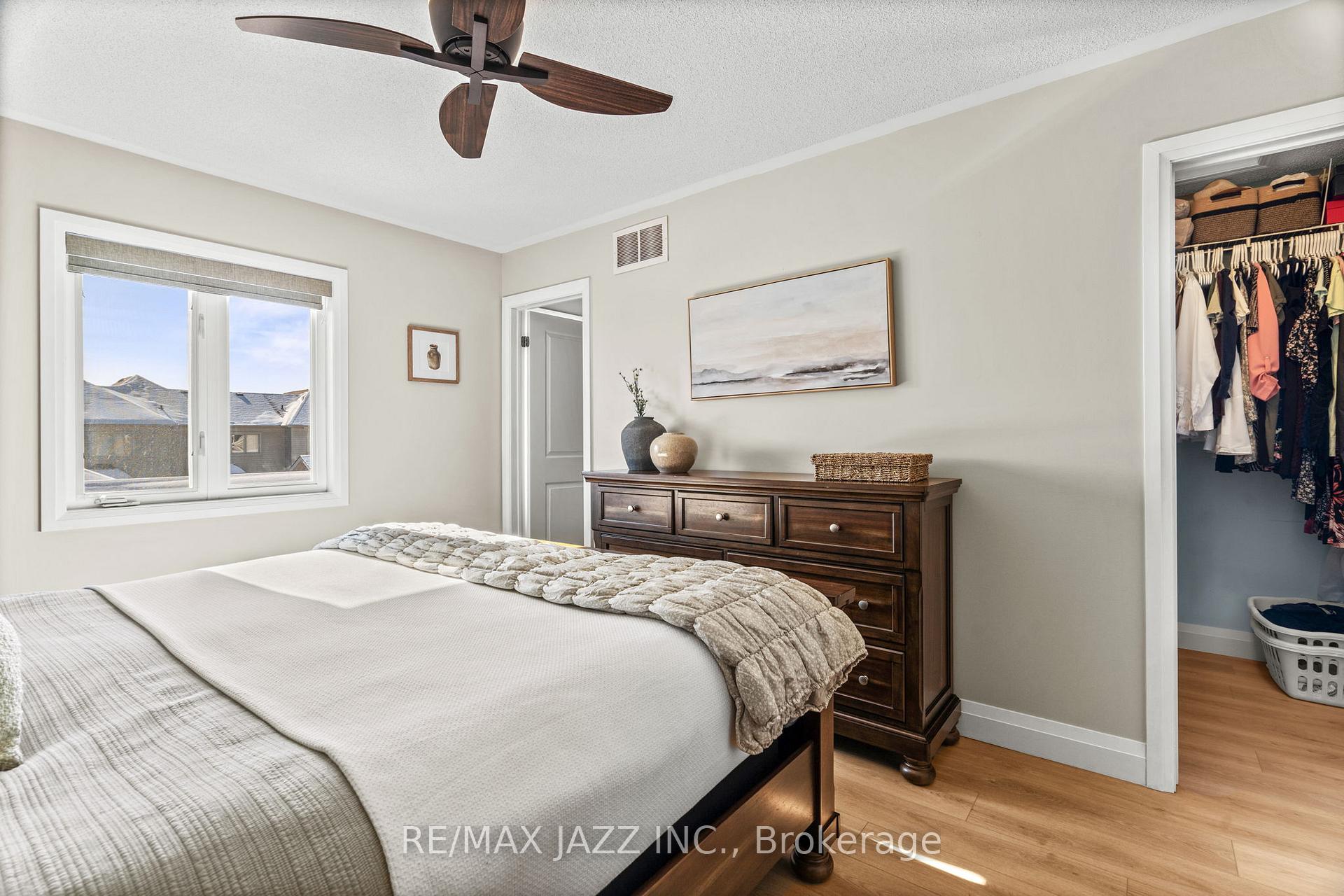 Photo 21 of 45 Ted Miller Crescent, Clarington, Bowmanville — HOMEH
