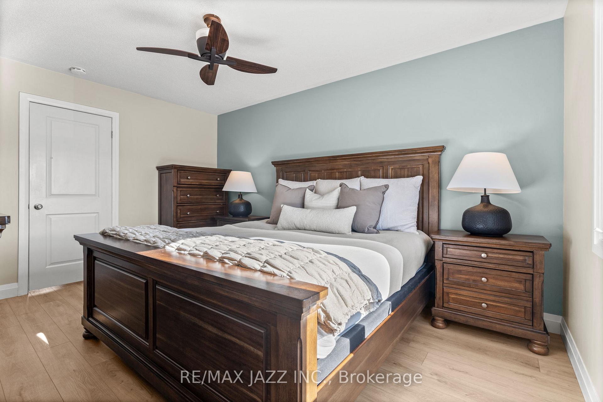 Photo 30 of 45 Ted Miller Crescent, Clarington, Bowmanville — HOMEH