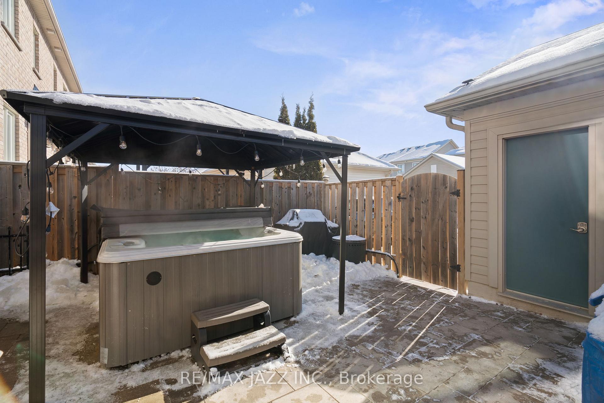 Photo 34 of 45 Ted Miller Crescent, Clarington, Bowmanville — HOMEH