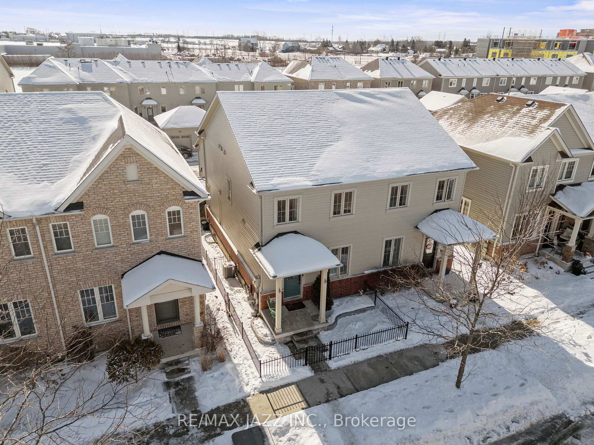 Photo 45 of 45 Ted Miller Crescent, Clarington, Bowmanville — HOMEH
