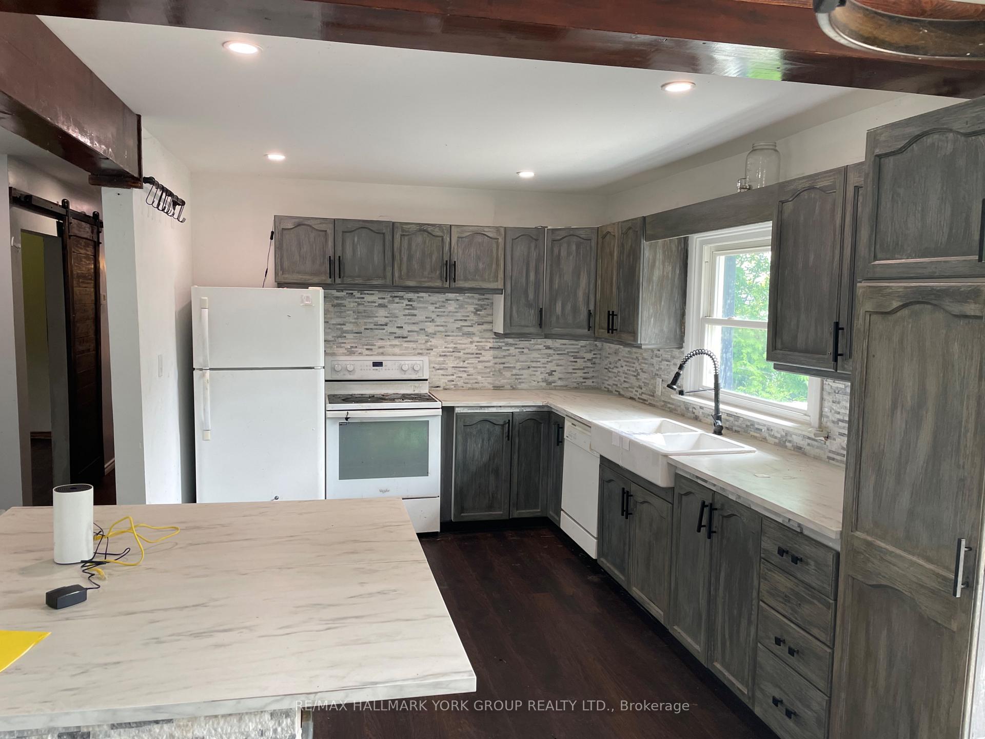 Photo 14 of 19 Malone Road, Georgina, Sutton & Jackson's Point — HOMEH