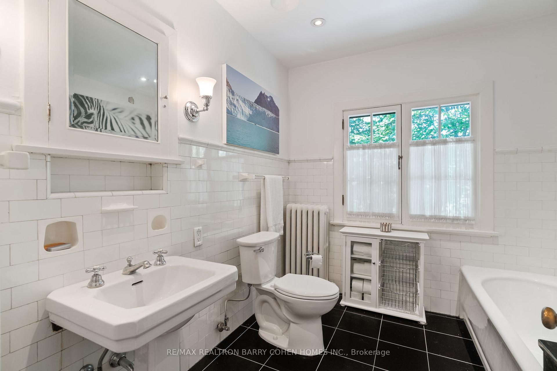 Photo 18 of 227 Lytton Boulevard, Toronto, Lawrence Park South — HOMEH