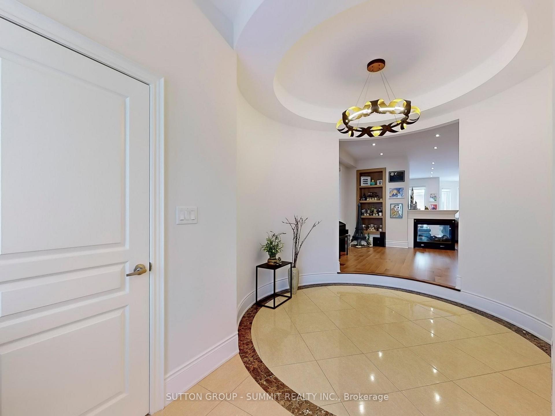 Photo 9 of 108 Wilfred Murison Avenue, Markham, Berczy — HOMEH