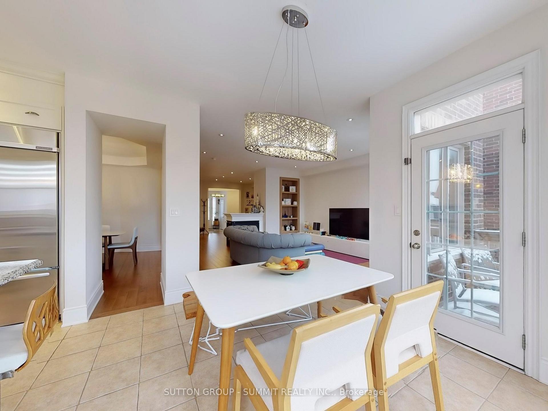 Photo 12 of 108 Wilfred Murison Avenue, Markham, Berczy — HOMEH