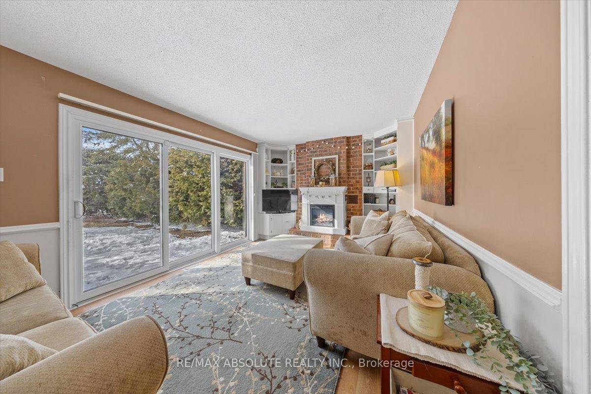 Photo 23 of 15 Pinecone Trail, Ottawa, Stittsville (Central) — HOMEH