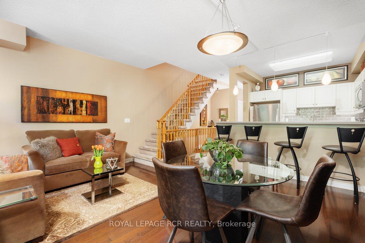 Photo 15 of 925 Creekfront Way, Newmarket, Gorham-College Manor — HOMEH