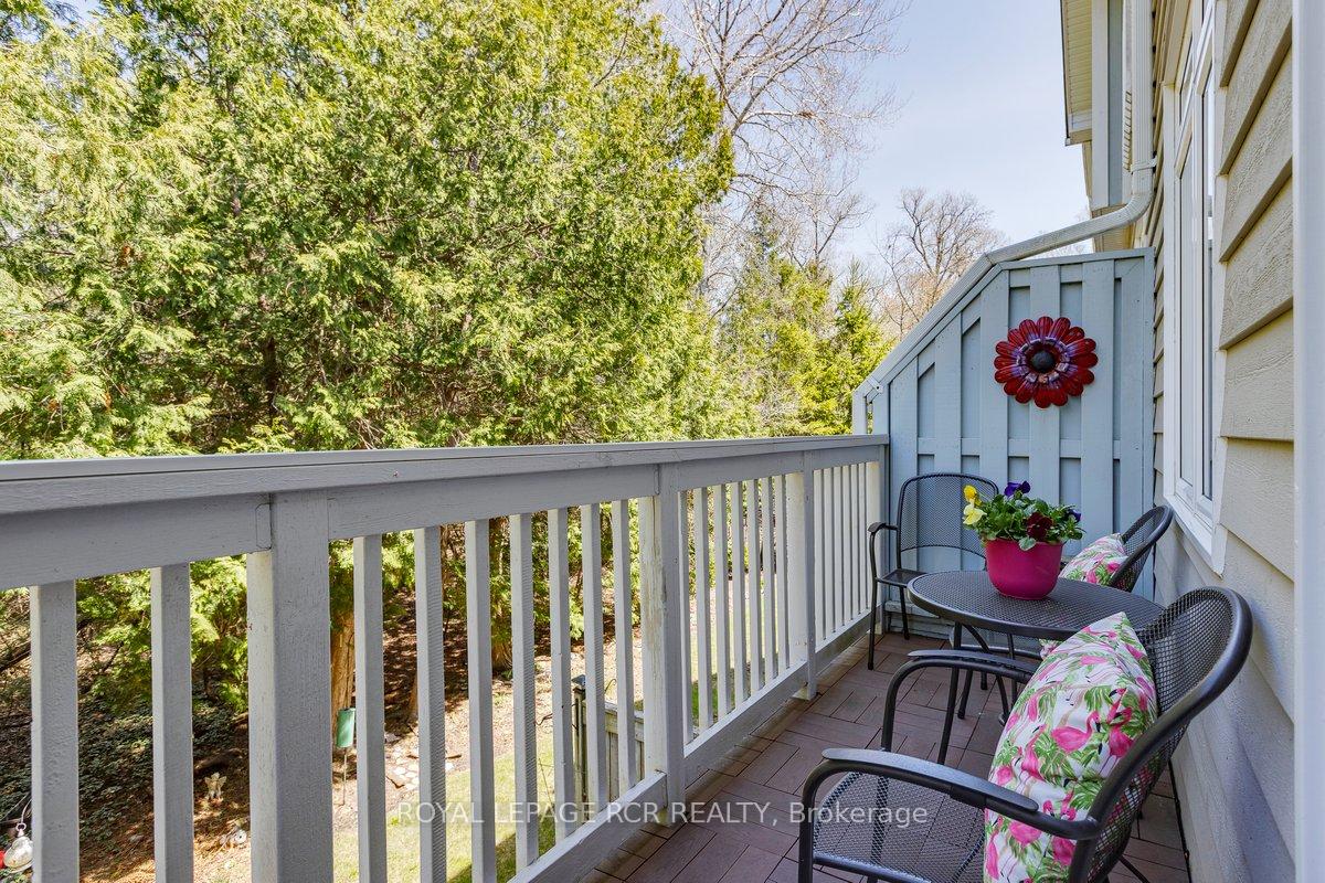 Photo 17 of 925 Creekfront Way, Newmarket, Gorham-College Manor — HOMEH