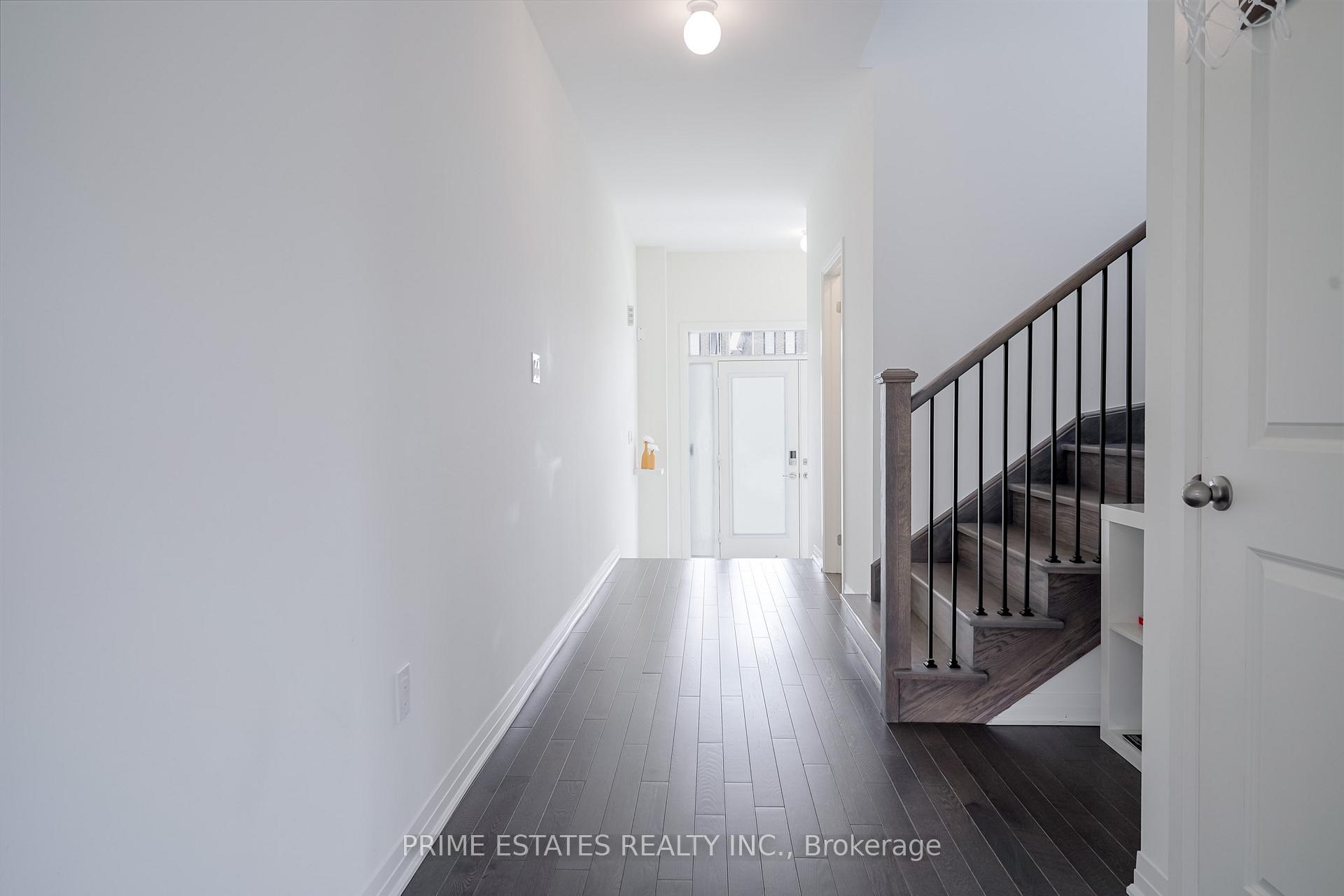 Photo 7 of 51 Clipper Lane, Clarington, Bowmanville — HOMEH