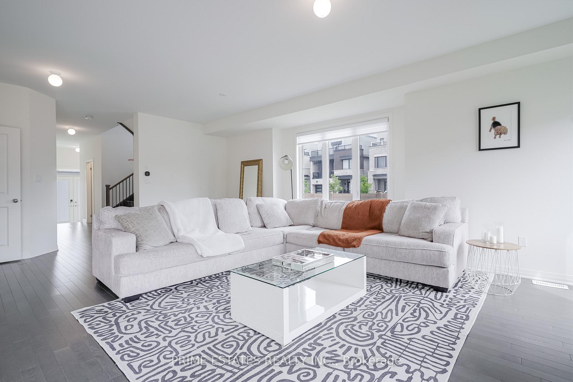 Photo 13 of 51 Clipper Lane, Clarington, Bowmanville — HOMEH