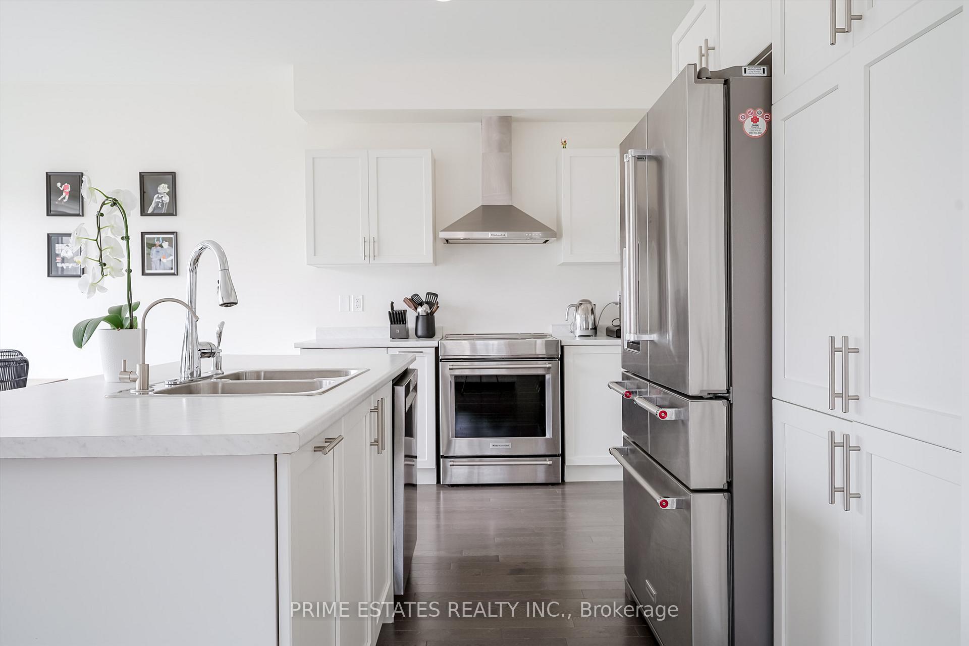 Photo 16 of 51 Clipper Lane, Clarington, Bowmanville — HOMEH
