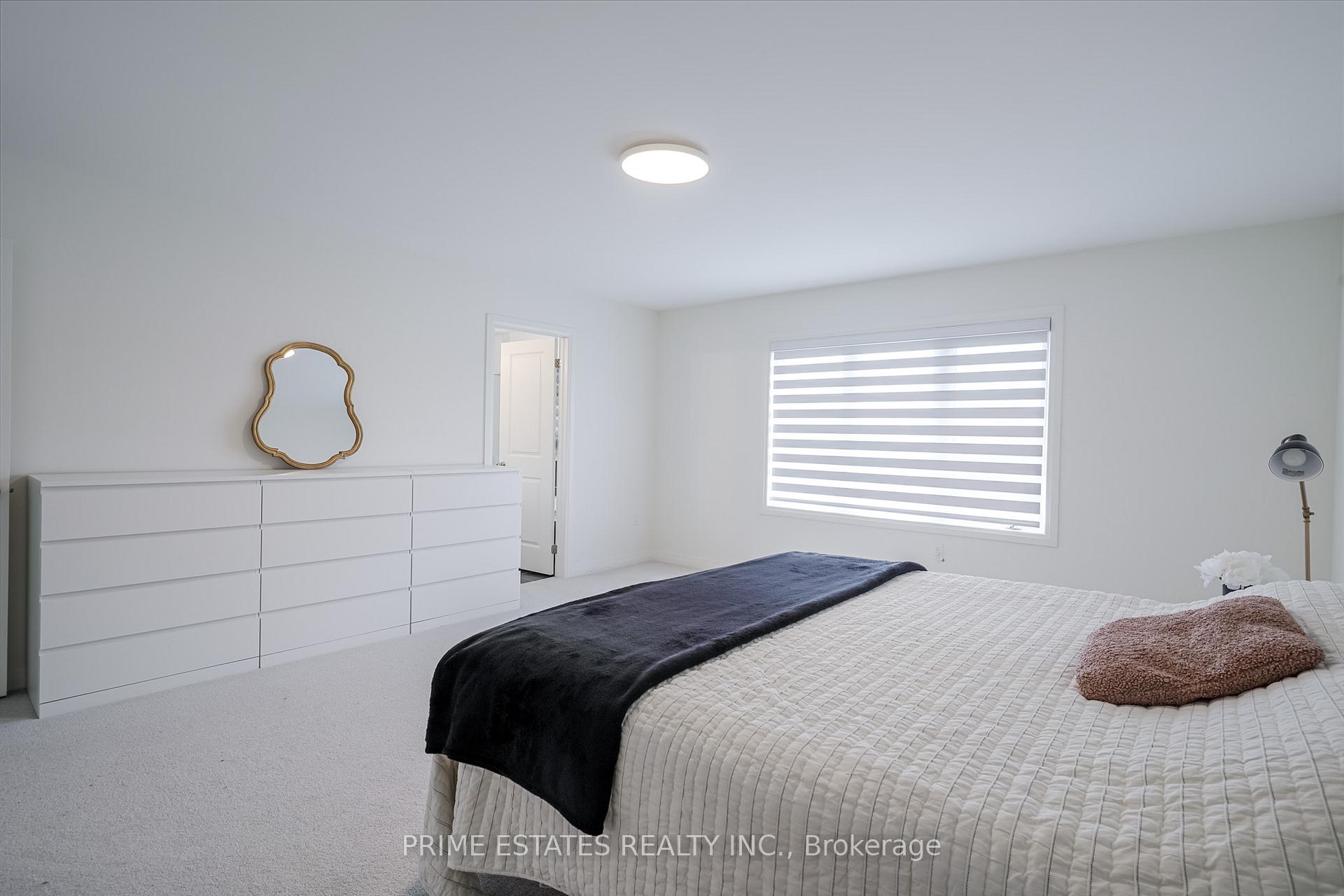 Photo 24 of 51 Clipper Lane, Clarington, Bowmanville — HOMEH