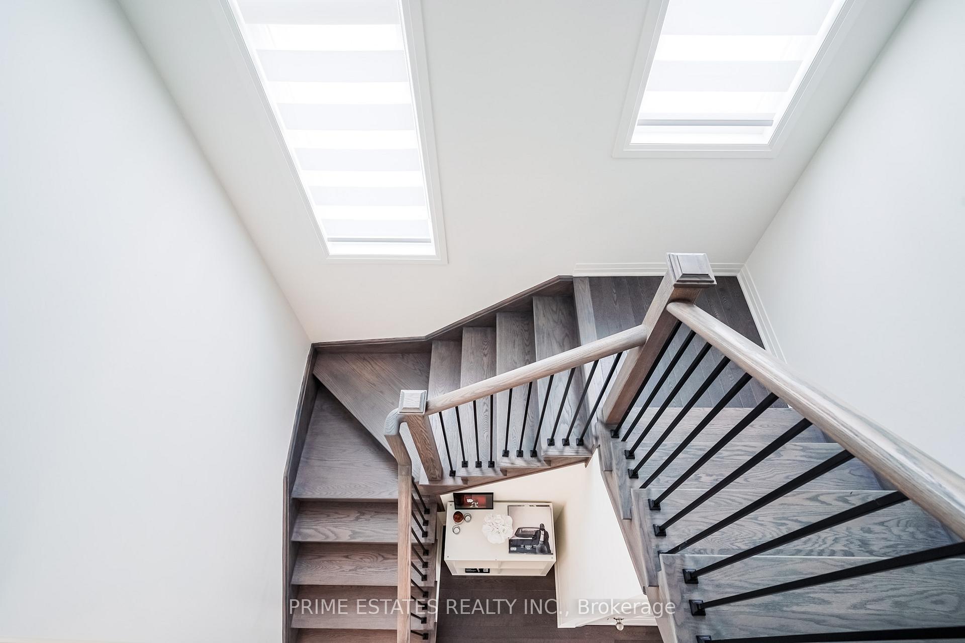 Photo 40 of 51 Clipper Lane, Clarington, Bowmanville — HOMEH