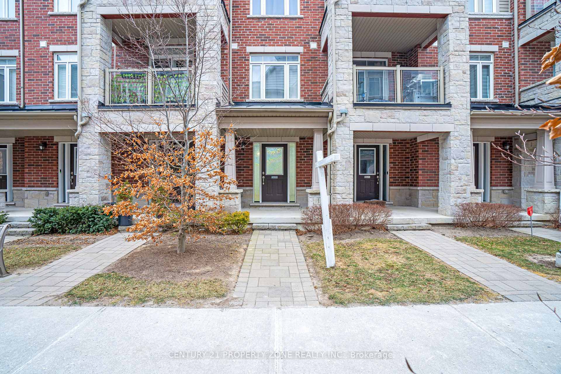 Photo 17 of 2633 Garrison Crossing Crescent, Pickering, Duffin Heights — HOMEH