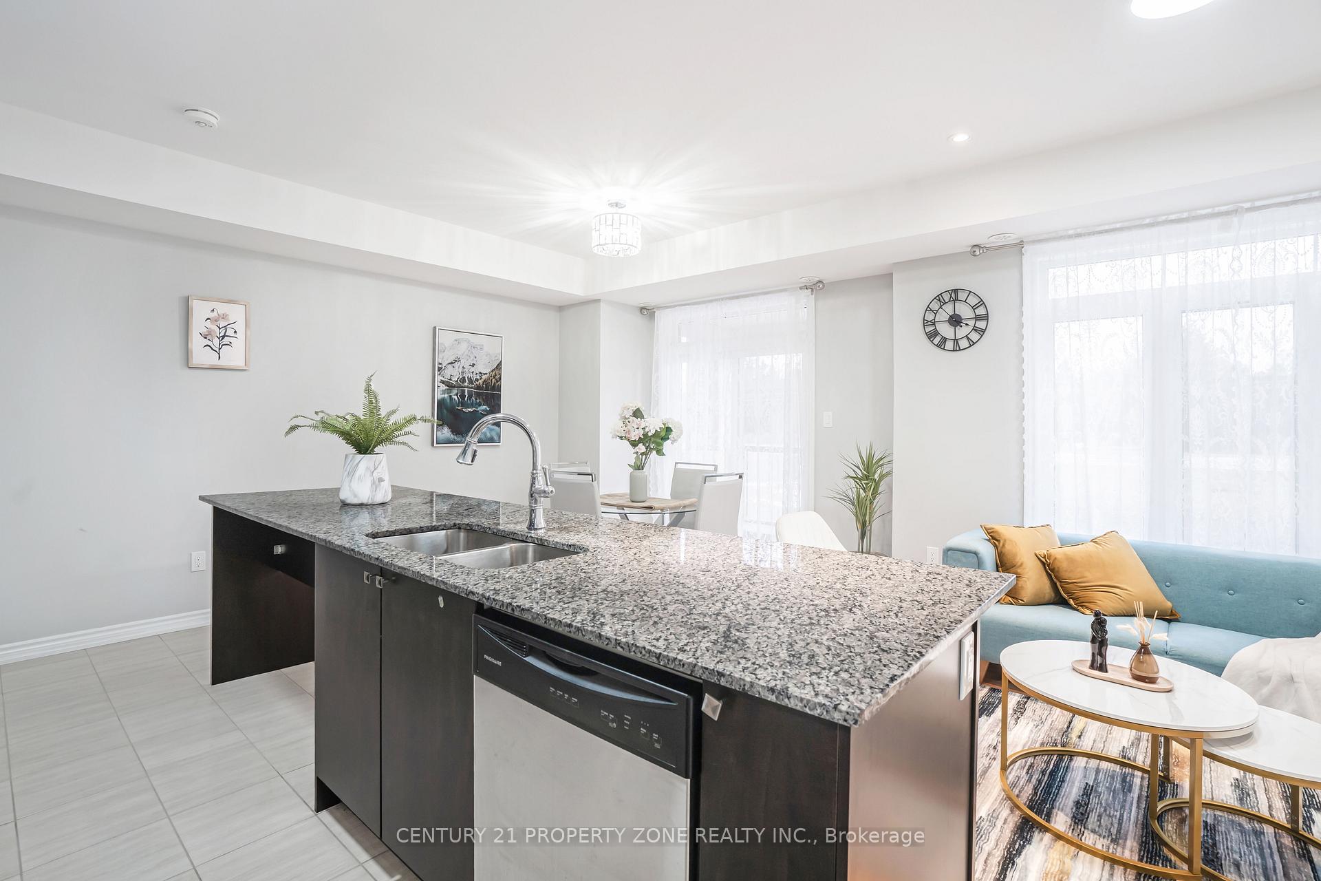 Photo 4 of 2633 Garrison Crossing Crescent, Pickering, Duffin Heights — HOMEH