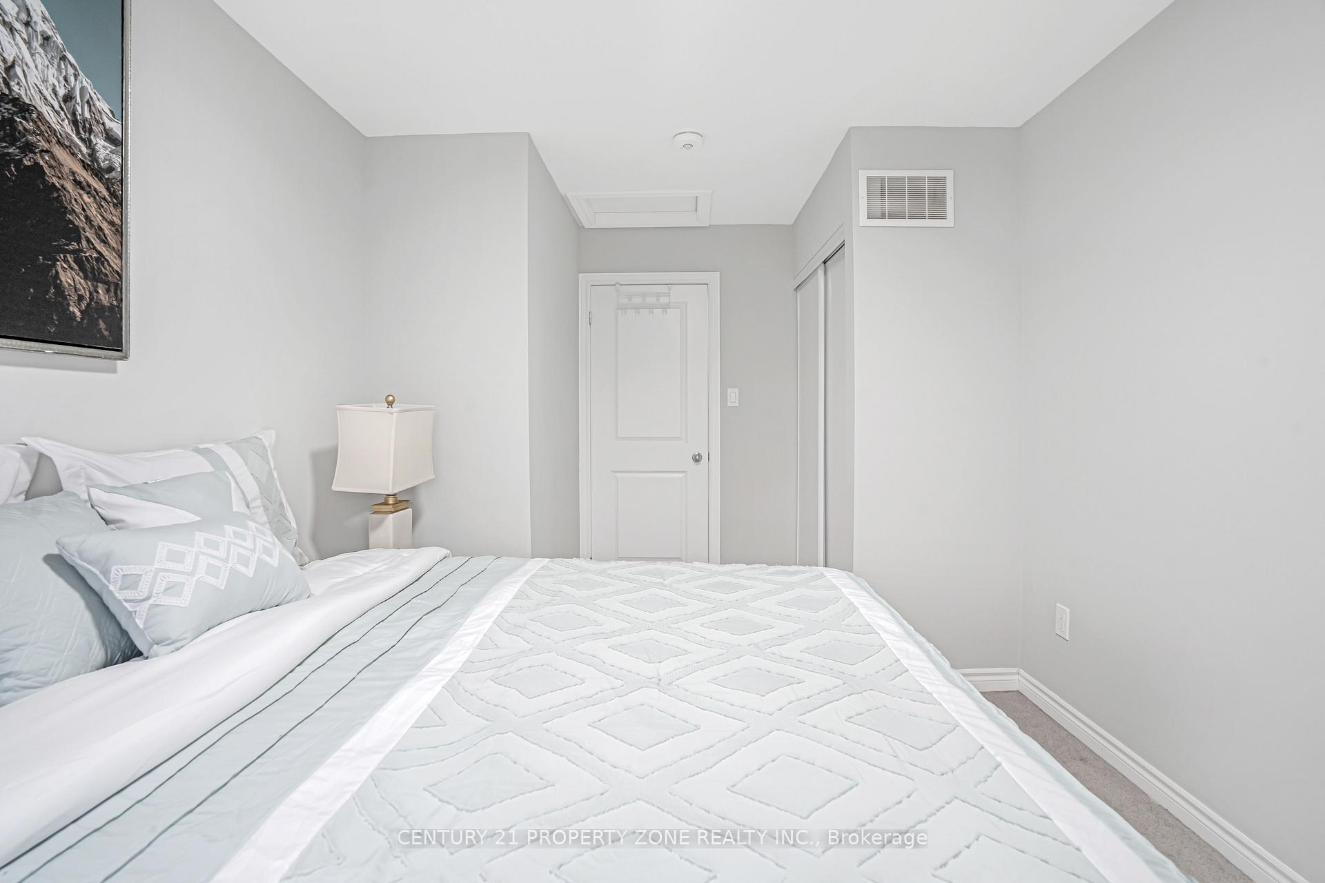 Photo 16 of 2633 Garrison Crossing Crescent, Pickering, Duffin Heights — HOMEH