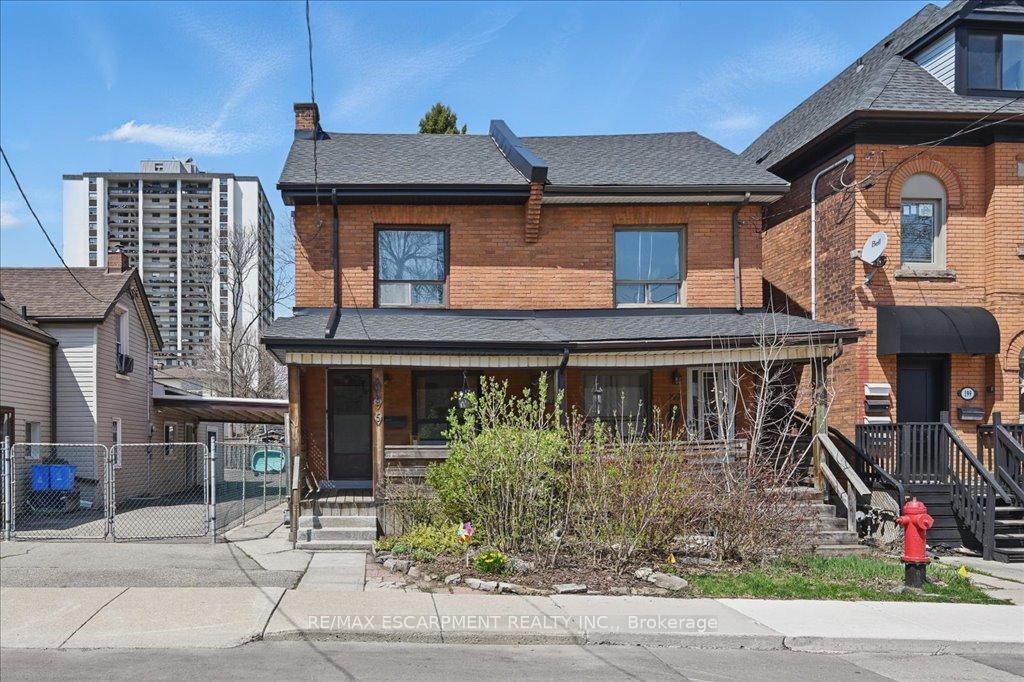 Photo 1 of 195 Catharine Street N, Hamilton, Beasley — HOMEH