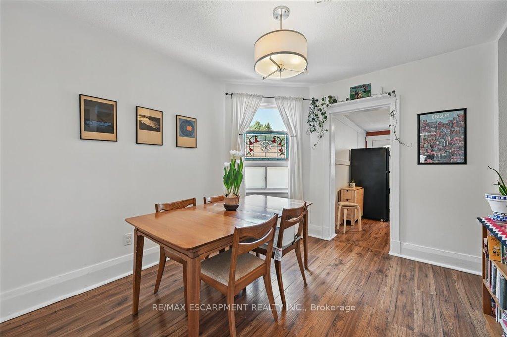 Photo 7 of 195 Catharine Street N, Hamilton, Beasley — HOMEH