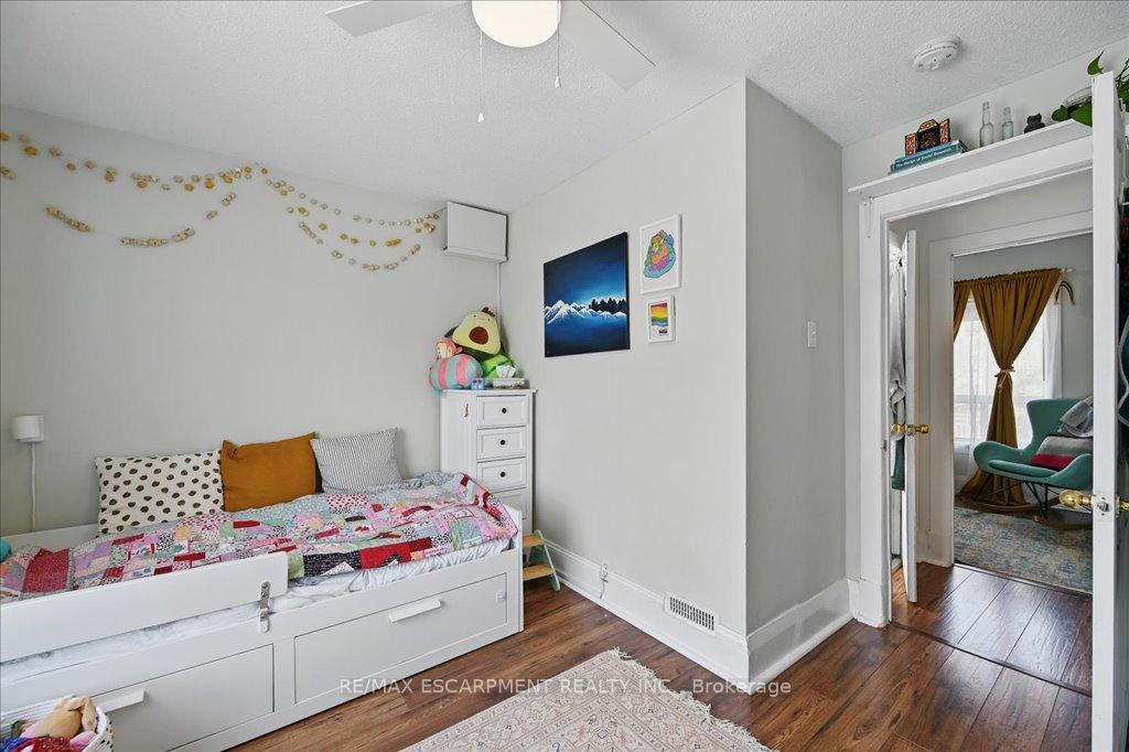 Photo 13 of 195 Catharine Street N, Hamilton, Beasley — HOMEH