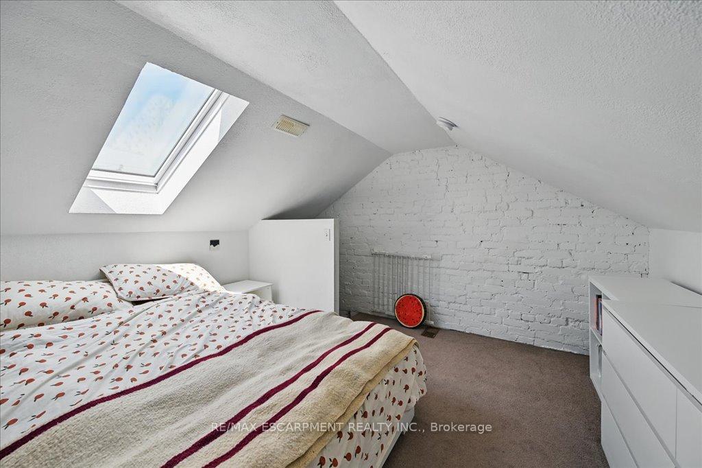 Photo 19 of 195 Catharine Street N, Hamilton, Beasley — HOMEH