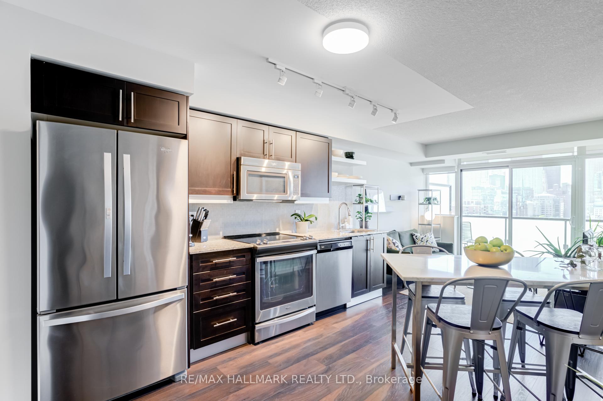 Photo 8 of Unit 2110, 400 Adelaide Street E, Toronto, Moss Park — HOMEH