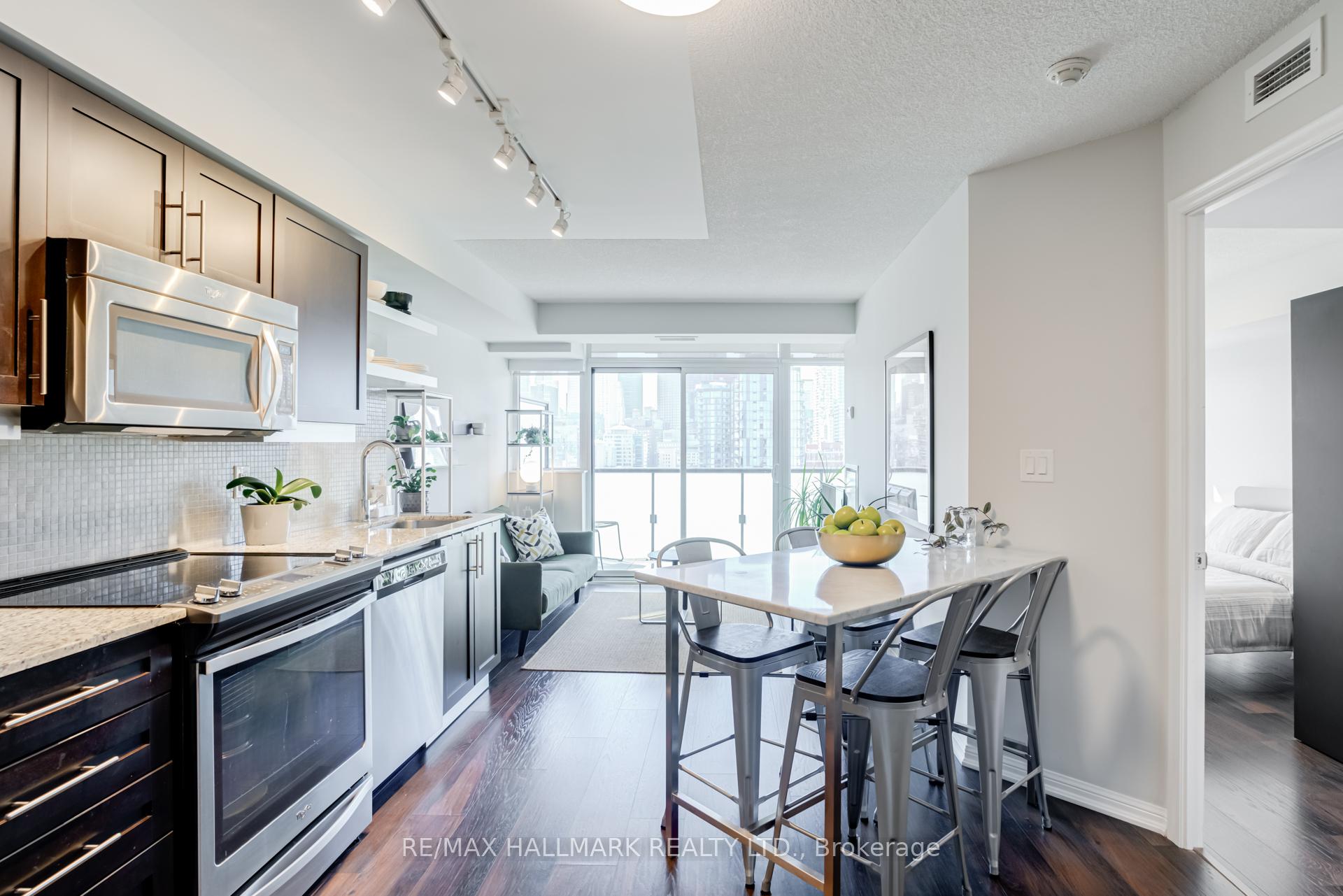 Photo 14 of Unit 2110, 400 Adelaide Street E, Toronto, Moss Park — HOMEH