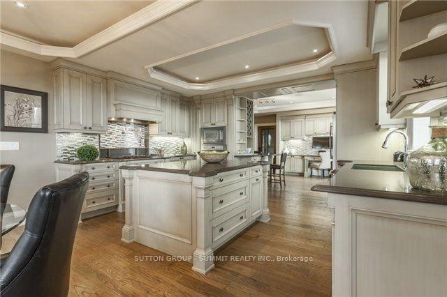 Photo 4 of 14 Seabrook Place, Brampton, Credit Valley — HOMEH