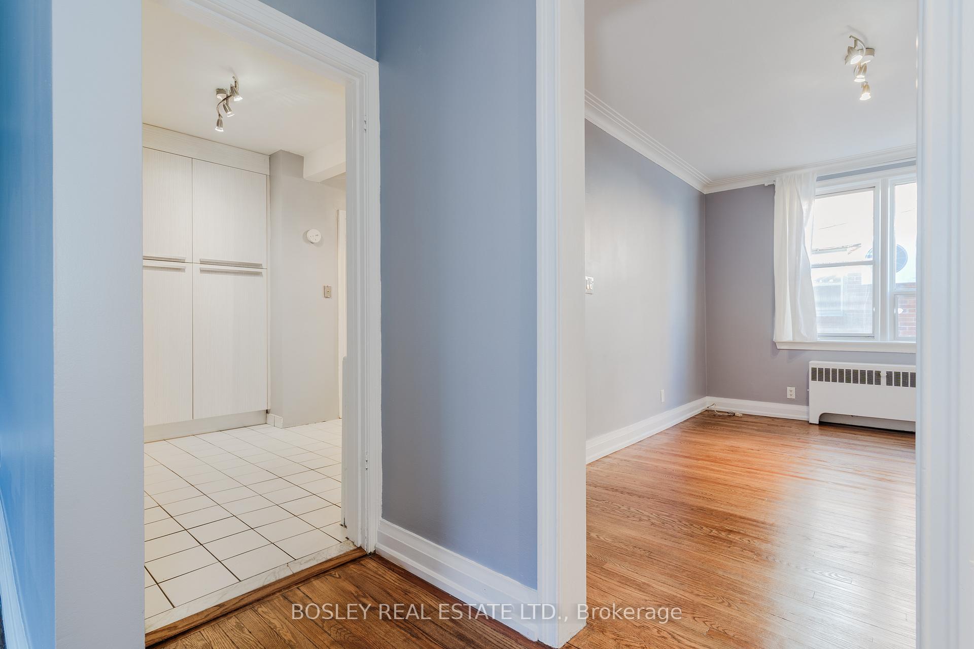 Photo 16 of Unit 2, 7 Warwick Avenue, Toronto, Humewood-Cedarvale — HOMEH